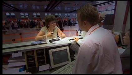 Airline UK Easyjet TV Show - S10E09