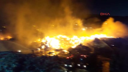 Kahramanmaraş'taki Kağıt Fabrikasında Yangın