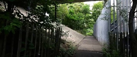 EL Productions presents 'Commute'