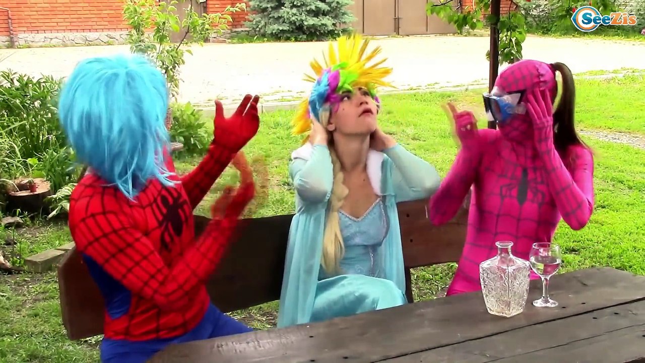 Spiderman & Frozen Elsa & Pink Spidergirl Gets Rainbow Hair! Funny Superheroes