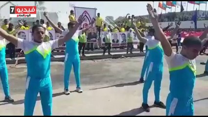 رئيس جامعة أسيوط يشهد عروض قتالية لطلاب كلية التربية الرياضية