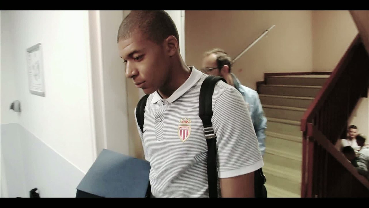 Foot - L1 : Kylian Mbappé hors normes, le nouveau doc de la chaîne L'Equipe