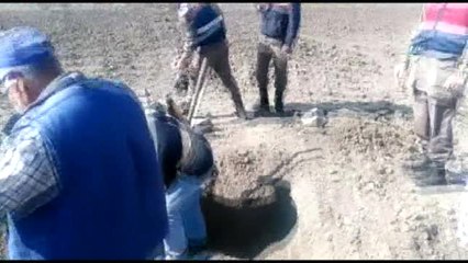 Karacabey Tigem'de Kaçak Kazı Yapan 5 Kişi Suçüstü Yakalandı