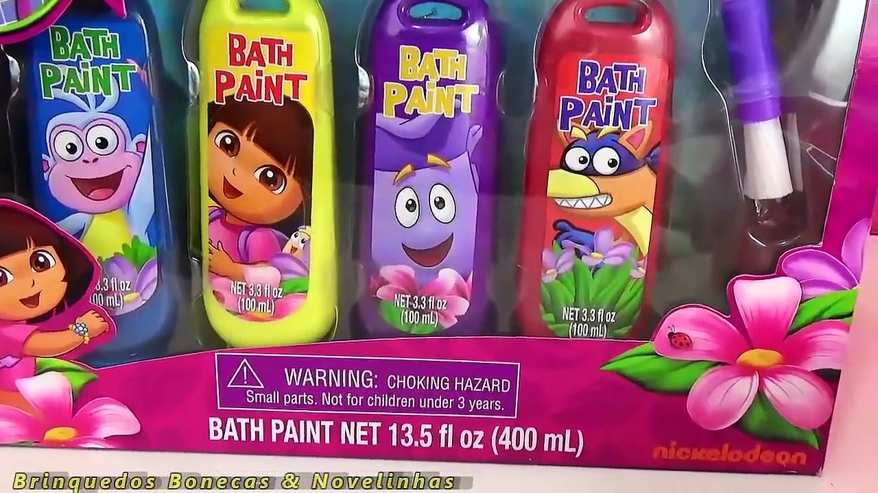 Cascão toma banho de Tinta da Dora a Aventureira na banheira brinquedo da Turma da Mônica