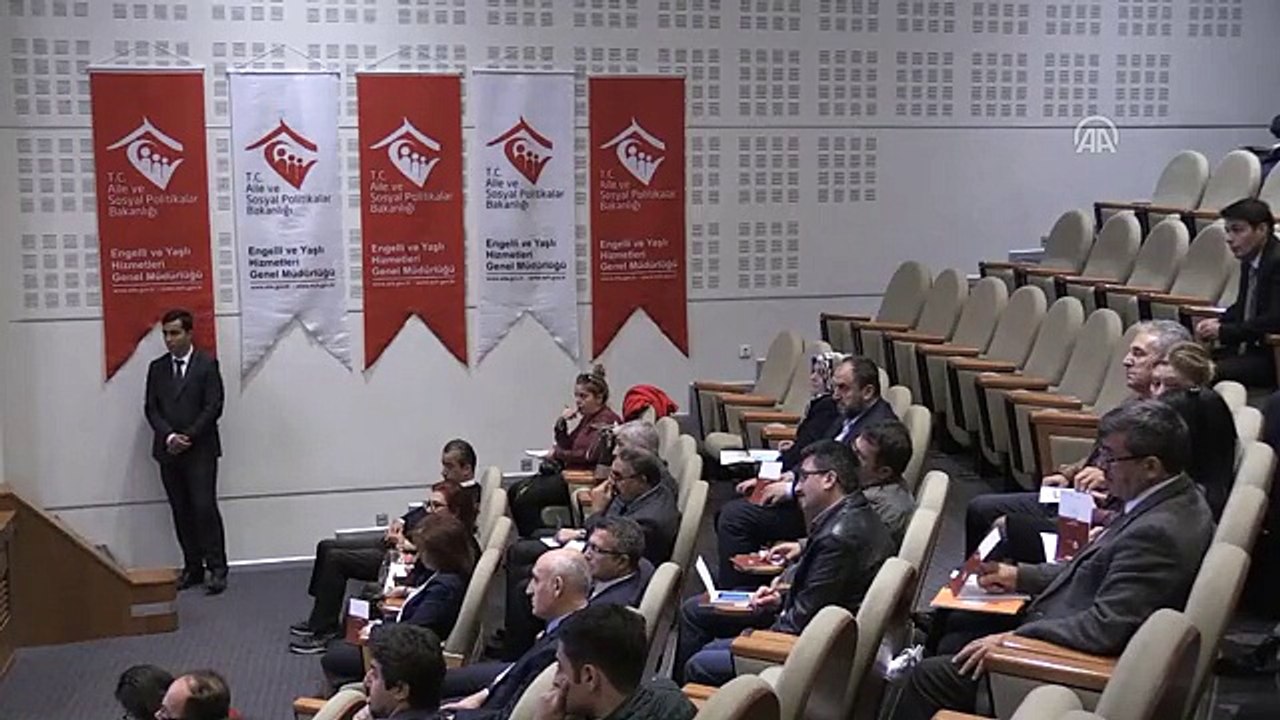 Erişilebilir Üniversiteler Seminerleri" - Engelli ve Yaşlı Hizmetleri Genel Müdürü Çiftçi