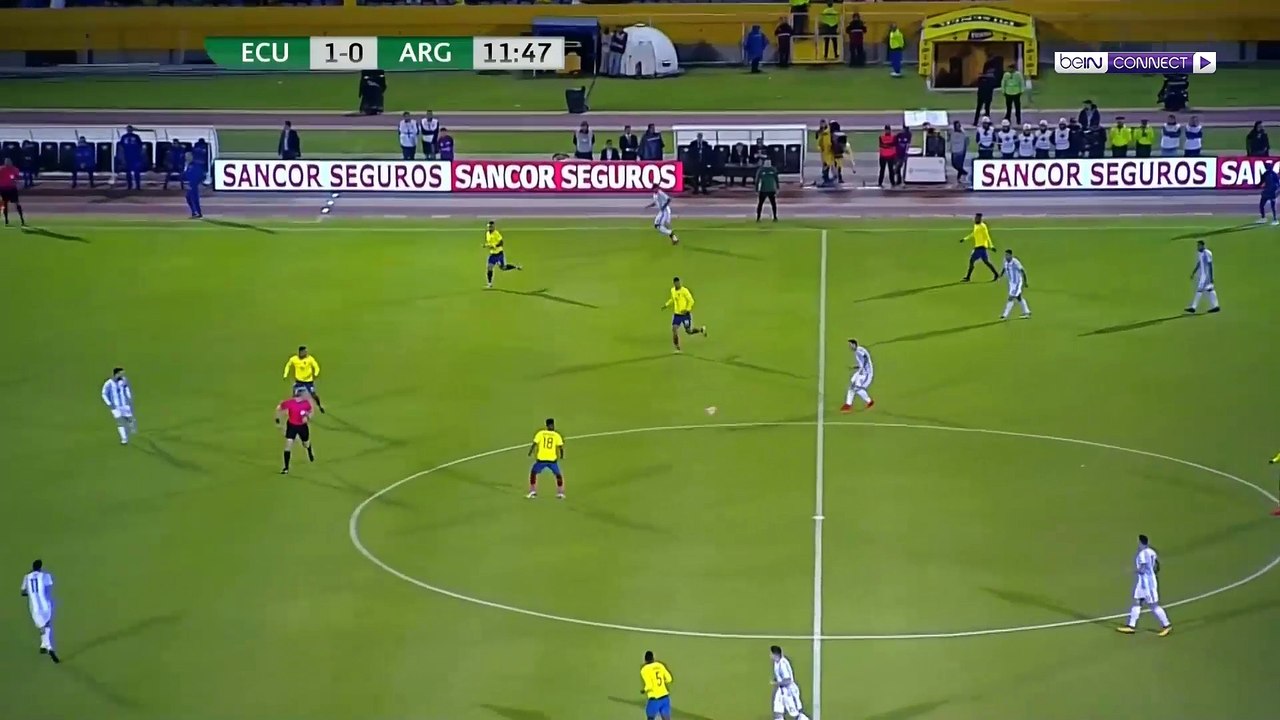 Premier but de Messi contre l'equateur