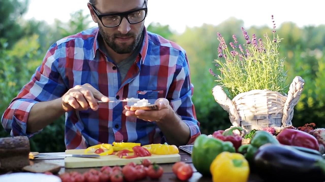 12 Craziest Advertisement Food Tricks