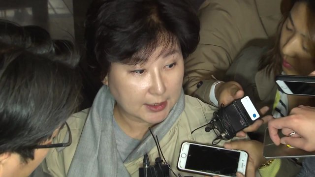 故 김광석 부인 9시간 넘게 조사받고 귀가 / YTN