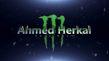 توام يغنون اغنية ديسباسيتو بطريق تبهر العالم