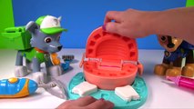 Learn Colors with Paw Patrol Skye Monkey Dentist Learning for Children | Fizzy Fun Toys