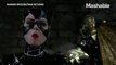 Michelle Pfeiffer actually put a real bird in her mouth in the 'Batman Returns' scene