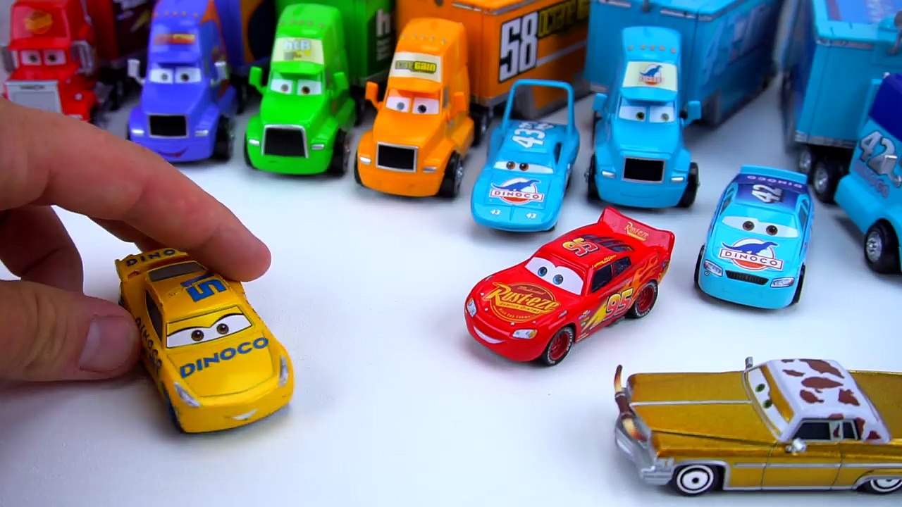 DISNEY CARS 3 HAULERS CRUZ RACES FOR DINOCO CAL WEATHERS FIRED! FLORIDA 500 PISTON CUP RACE FUNNY!