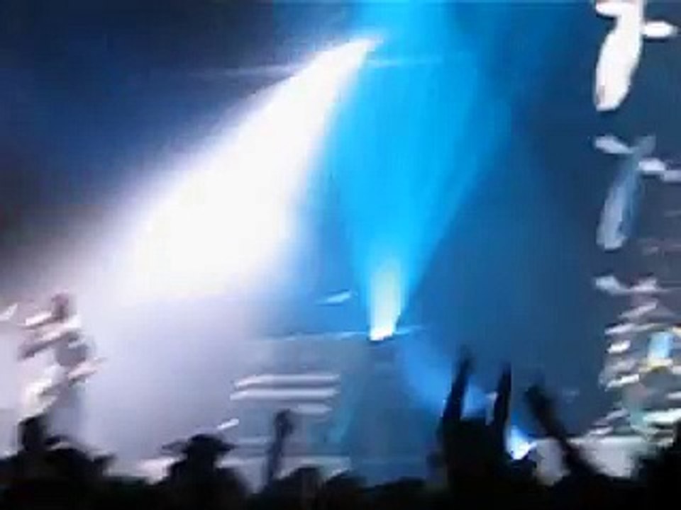 Muse - New Born, Lille Zenith, 11/04/2003