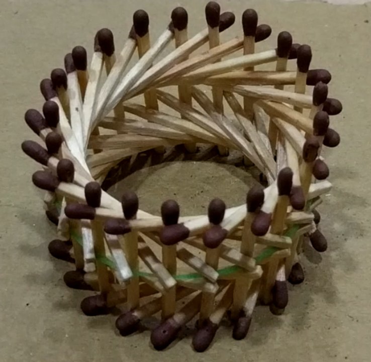 How to make DESK ORGANISER using MATCHSTICKS without GLUE