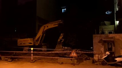 Kuşadası'nda 14 Daire Boşaltıldı