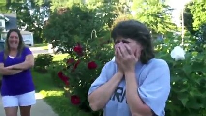 Soldier, Home From Iraq, Surprises His Mom on Her 60th Birthday