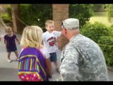 Soldier Comes Home Early, Surprises His Children and Father