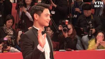 [★영상] 샤이니 민호, ‘여심 녹이는 미소’ / YTN