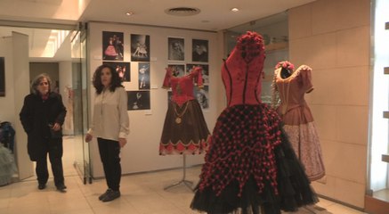 Trajes de baile de la familia Pericet cuentan su legado en Buenos Aires