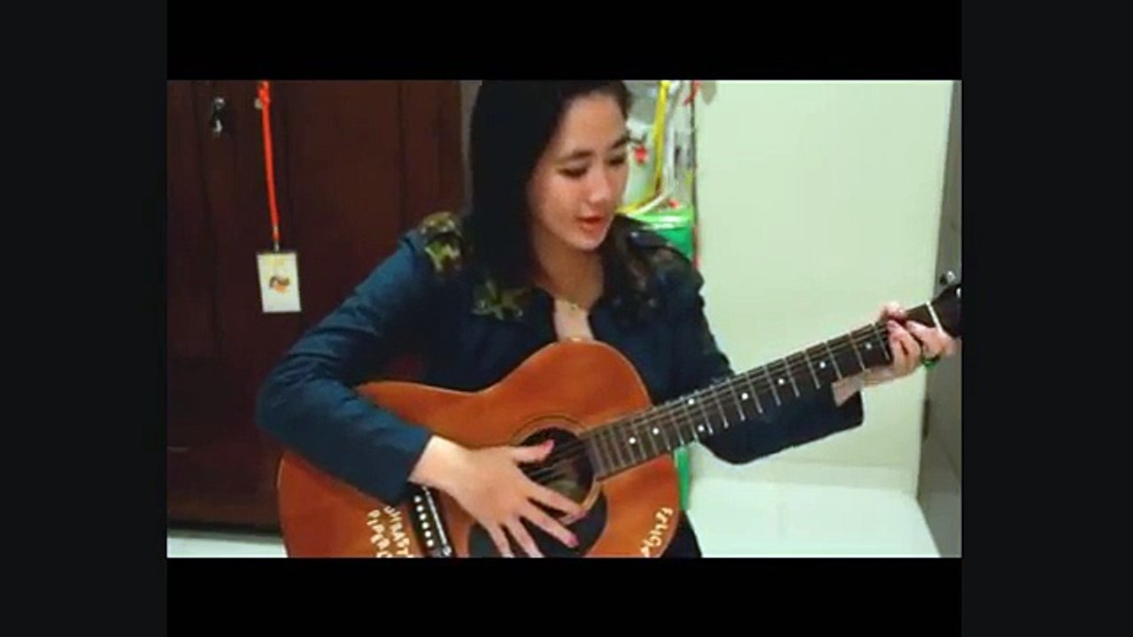 Akustik Gitar - Belajar Lagu (Tinggal Kenangan - Gaby)