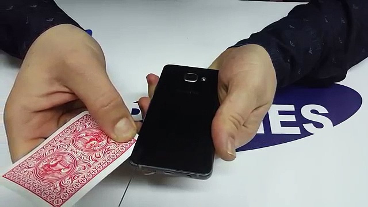 Samsung Galaxy A3 (2016) How to Open and change accessories