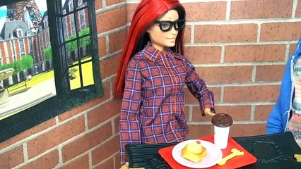 Ladybug & Cat Noir Doll Episodes - Adrien is Jealous - Does Marinette Like Ninos Cousin? -