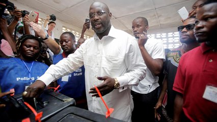 Liberia hat gewählt - beste Chancen für George Weah
