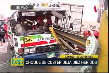 SMP: diez personas heridas tras aparatoso choque de cúster