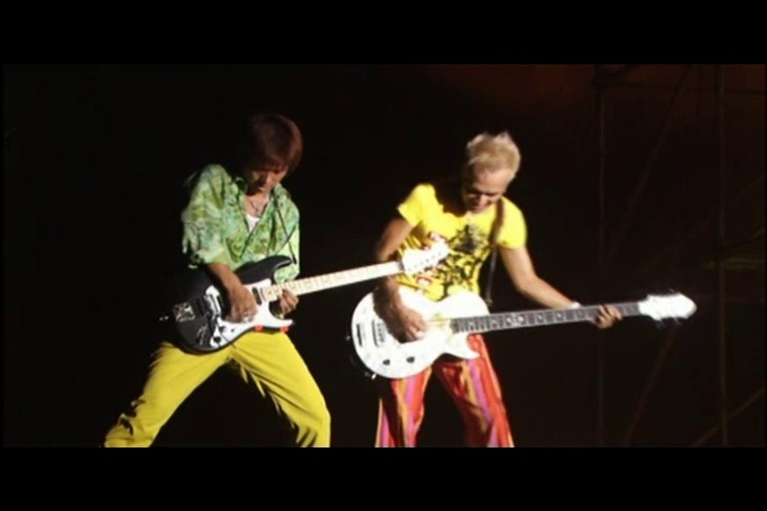 TUBE◆色々な映像で楽しむ「You'll be the champion」