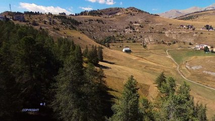 VOL AUTOUR DE L'AIRE DE CAMPING CAR DE VALBERG