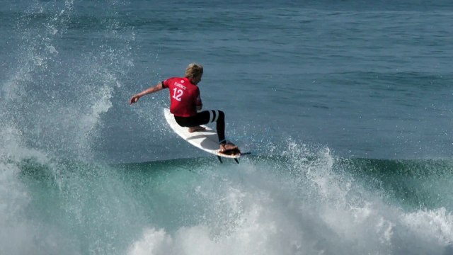 Adrénaline - Surf : Et John John Florence s'envola...