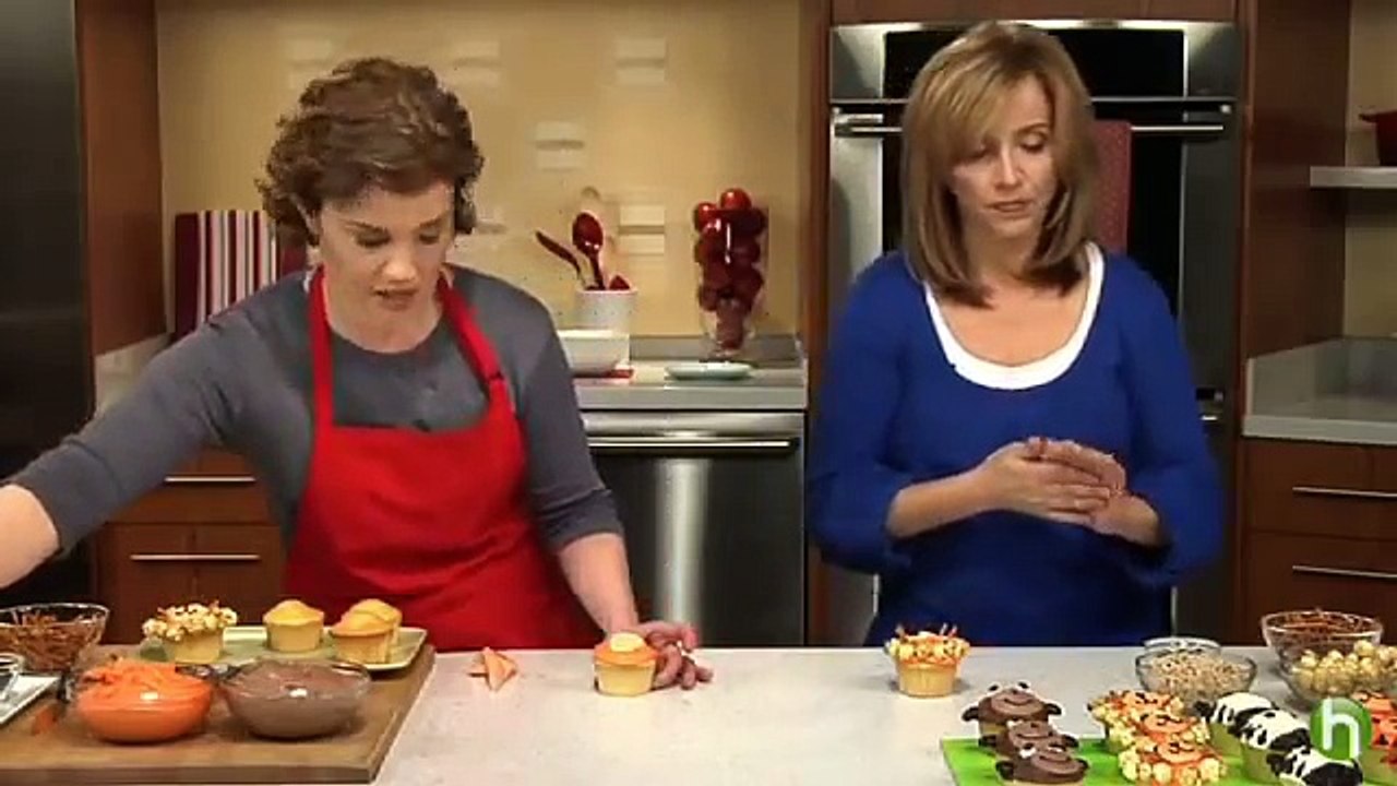 Birthday Cake Ideas: Monkey, Lion, & Zebra Cupcake Ideas