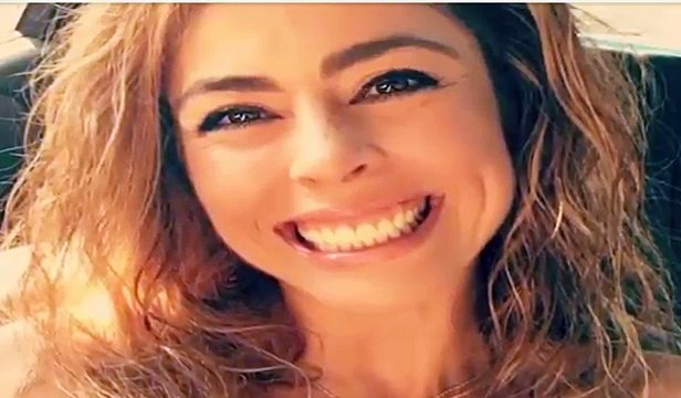 ! ASI REACCIONÓ LA ESPOSA de CARLOS VIVES ! TRAS EL BESO de FANÁTICA AL CANTANTE