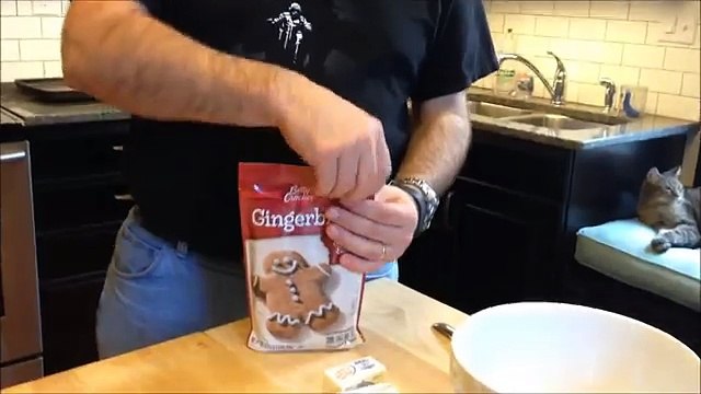 Making Betty Crocker Gingerbread Cookies