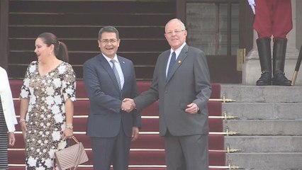 Honduras enfatiza en Perú su intención de integrarse a Alianza del Pacífico