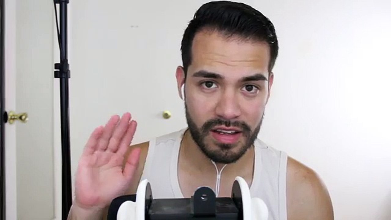 ASMR - Ear to Ear Whisper (Male Whispering, Close Up, Binaural)