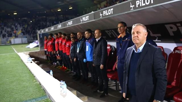 Gençlerbirliği Teknik Direktörü Mesut Bakkal: Beşiktaş Gibi Oynasam Zaten Yenilirim