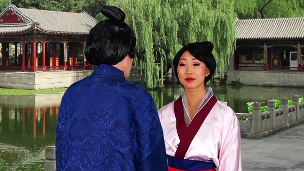 Hans Is Elsas Slave and Mulan Visits Frozen Elsas Castle featuring Disney Princesses Charers.