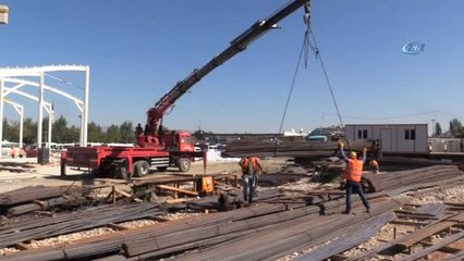 Salihli'nin Modern Pazaryeri Hızla Yükseliyor