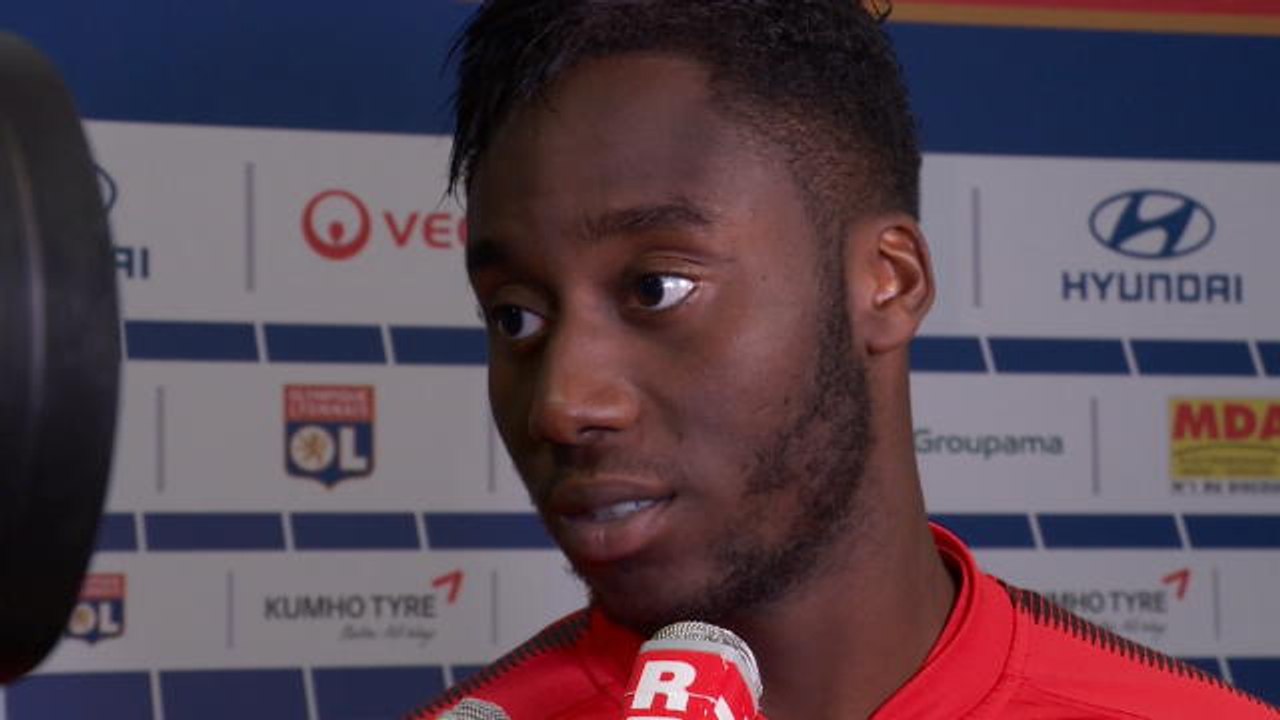 9e j. - Meité: "Je me tiens prêt"