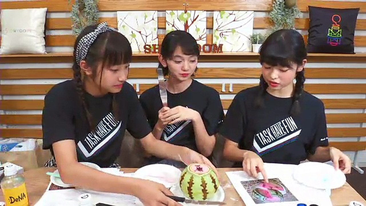 TaskhaveFun の「部屋の中の天使たち」Showroom 170911