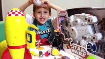 Paulinho e George Peppa Pig Brincam com Millenium Falcon Brinquedos Ovos Surpresas Massinha Play Doh