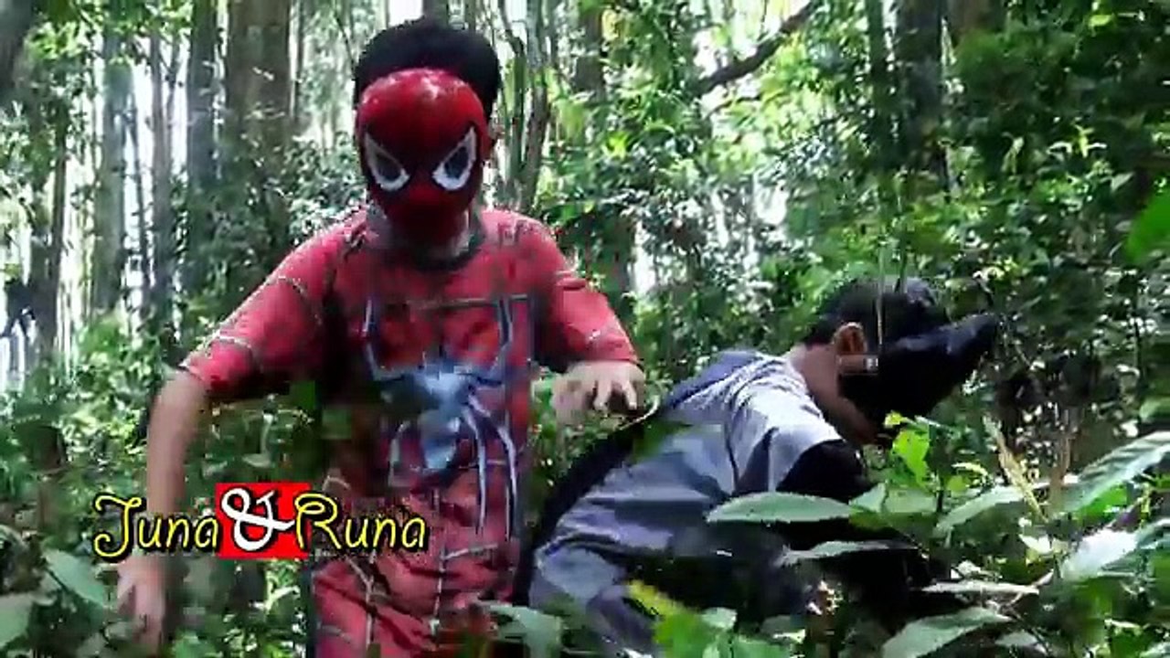MASHA LOST IN THE FOREST ❤ Crying Baby Doll, Joker, Spiderman & Batman
