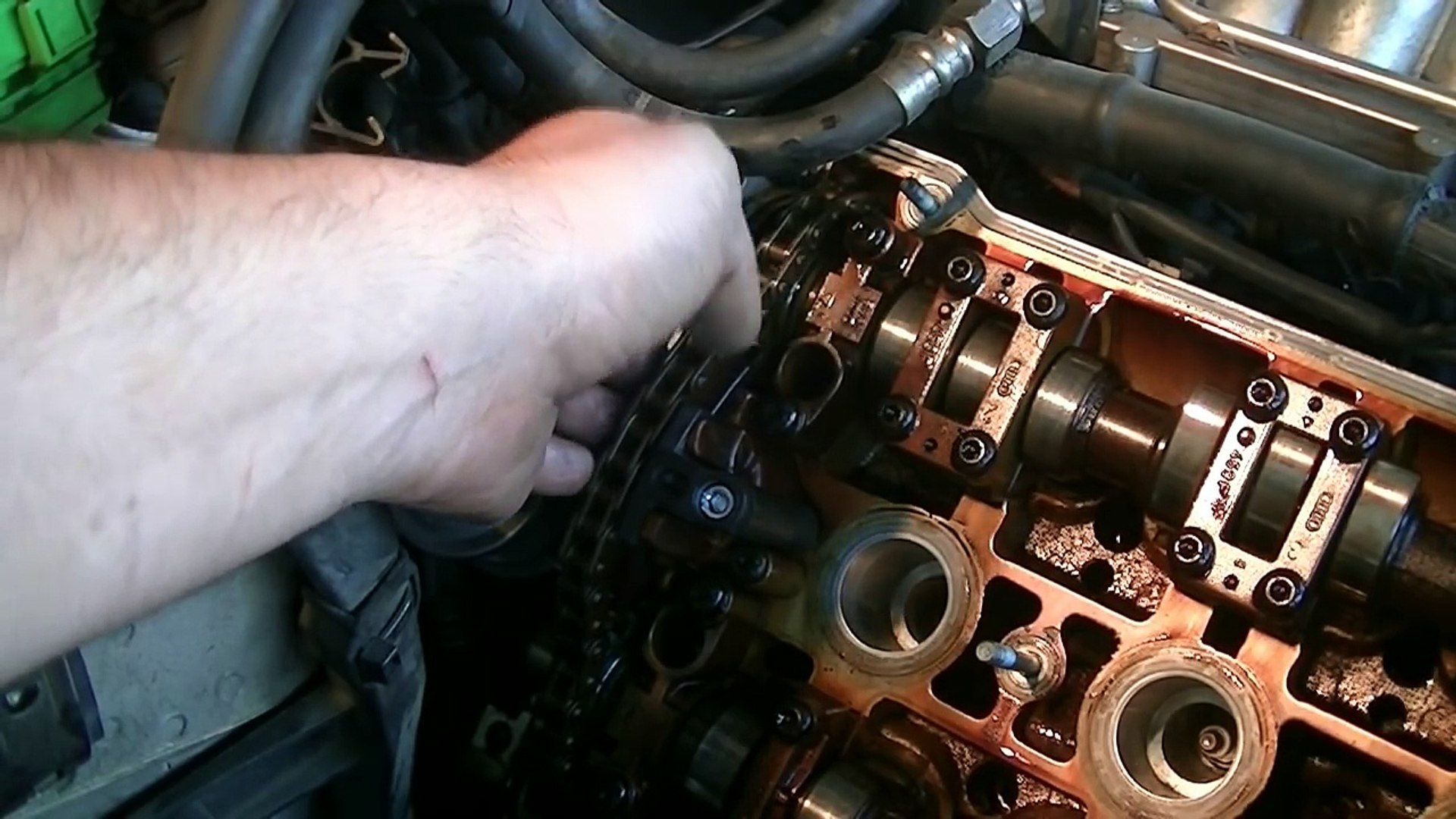 VW AUDI Camshaft Chain Tensioner Gasket and Half Moon Seal Replacement Part  2 – Видео Dailymotion