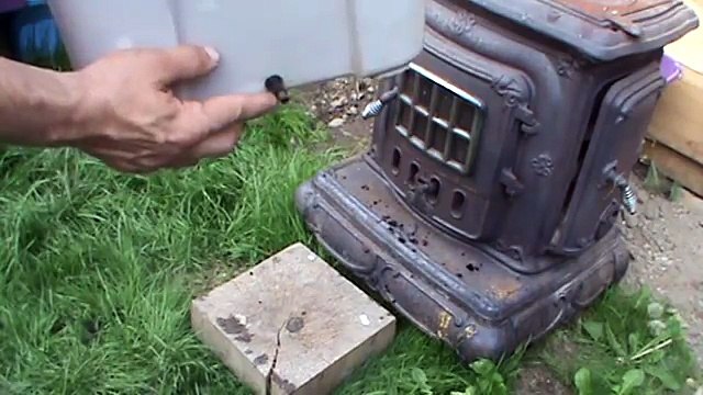 Worm Farming ( DIY ) Bin Basics Vermicomposting How to make Free Organic Garden Compost Fertilizer