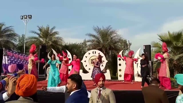 Best Punjabi Dancers of 2017 __ Tanu Brar Group Moga __ Wedding Orchestra