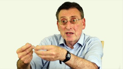 What keeps the Palestinian identity alive? - Historian Efraim Karsh