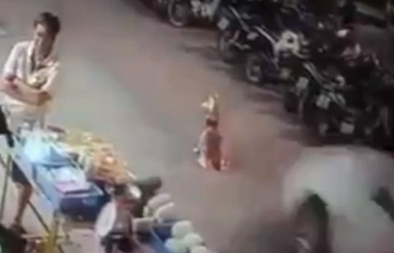 Bunu Yapan İnsan Olamaz: Göz Göre Göre Böyle Ezdi