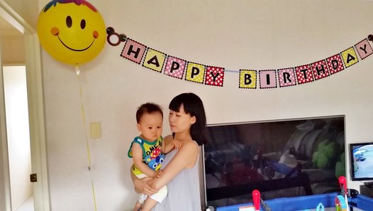 wilson baby breastfeeding mom