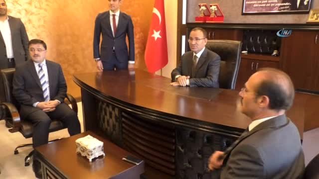 Bekir Bozdağ: Suriye'nin Kuzeyinde Terör Koridoruna İzin Vermeyiz